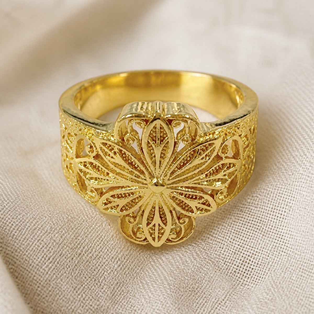 Δαχτυλίδι Gold Bloom Statement